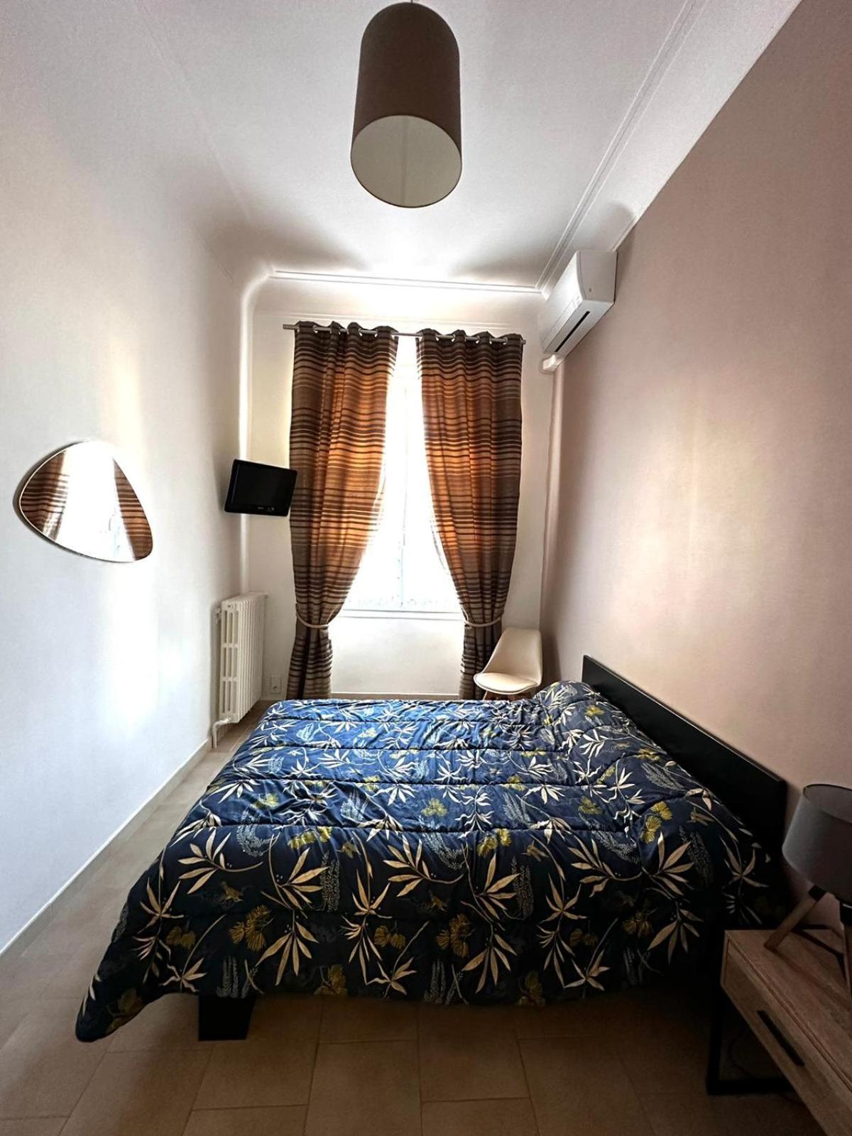 Appartement 4 A 8 Personnes, Spacieux De Standing Classe 4 Etoiles Nîmes Exterior foto